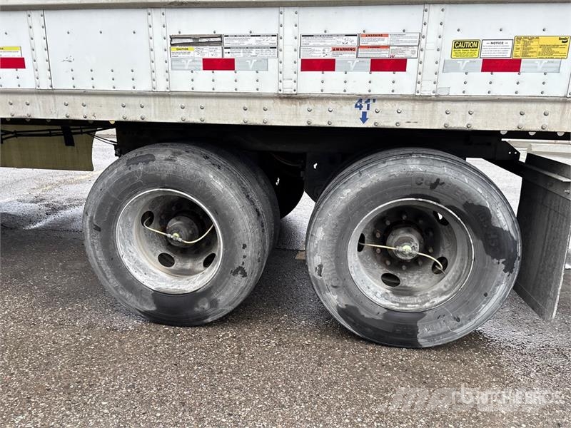 Vanguard VXP Van Body Trailers