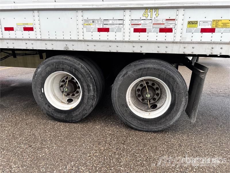 Vanguard VXP Van Body Trailers