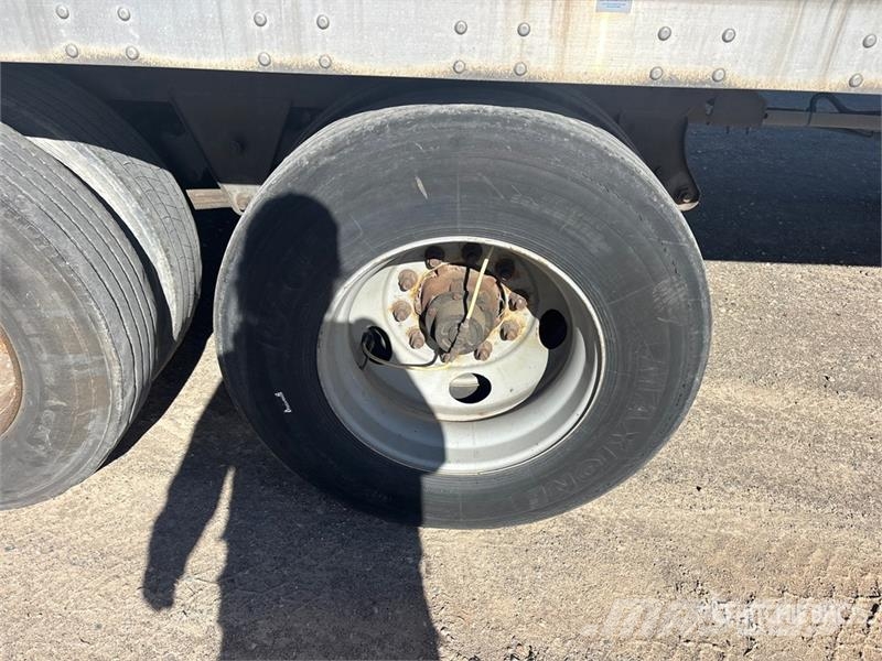 Vanguard VXP Gesloten opbouw trailers