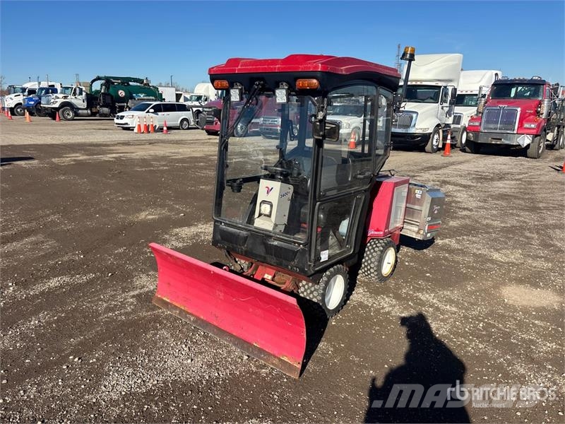 Ventrac 3400Y Sidewalk Plow Andre komponenter