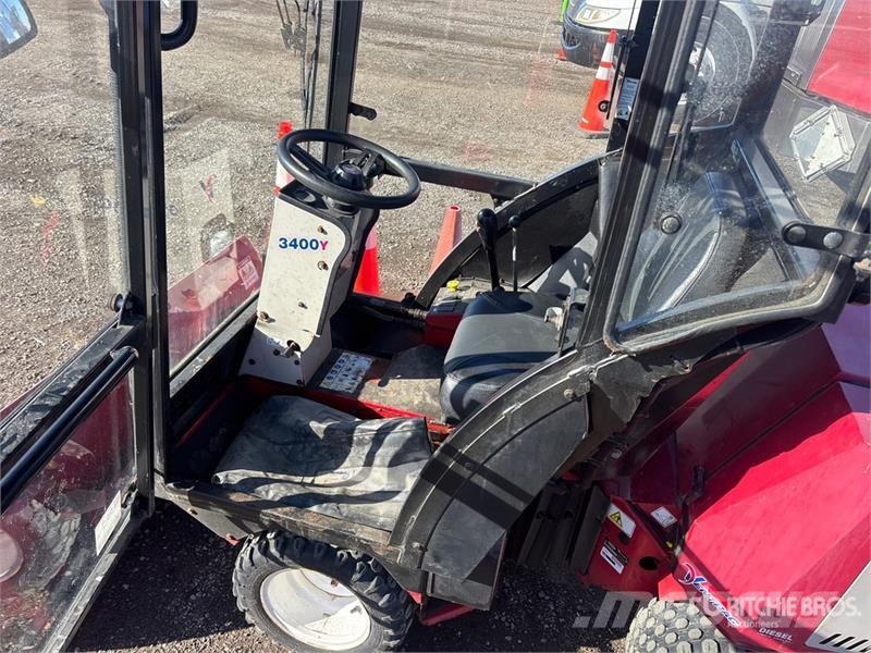 Ventrac 3400Y Sidewalk Plow Andre komponenter