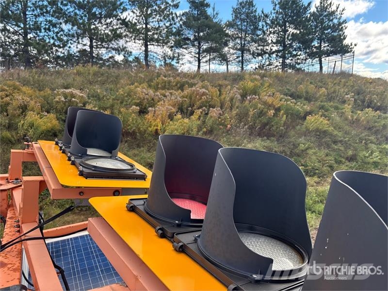 Ver-Mac S/A Solar Traffic Light Lichtmasten