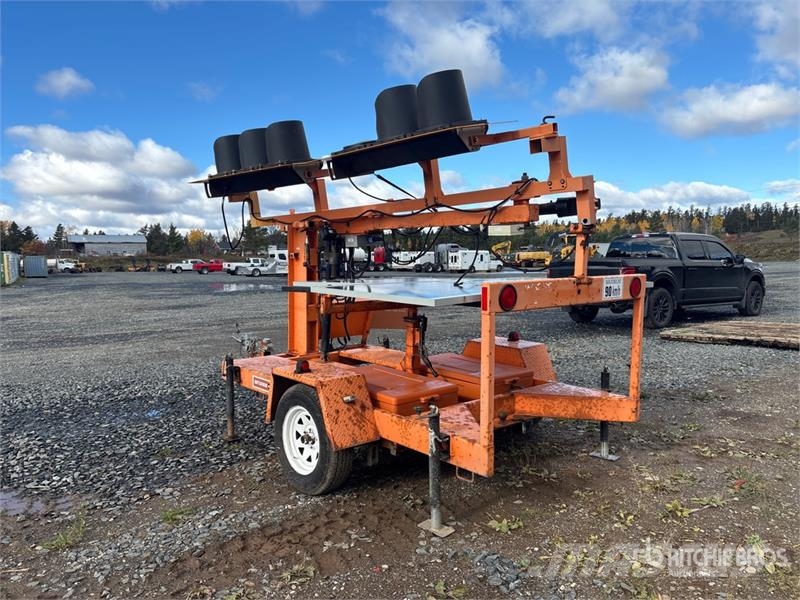 Ver-Mac S/A Solar Traffic Light Lichtmasten