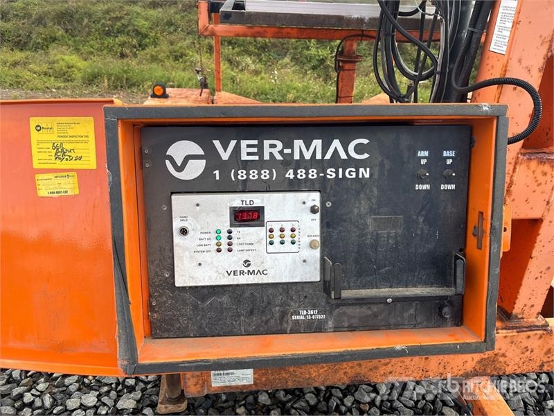 Ver-Mac S/A Solar Traffic Light Lichtmasten