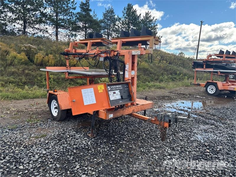 Ver-Mac S/A Solar Traffic Light Lichtmasten