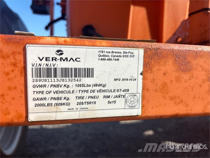 Ver-Max ST-4X8 S/A Arrow Board Drugo