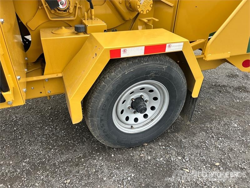 Vermeer BC1000XL Tow-Behind S/A Wood Chipper Broyeur de végétaux