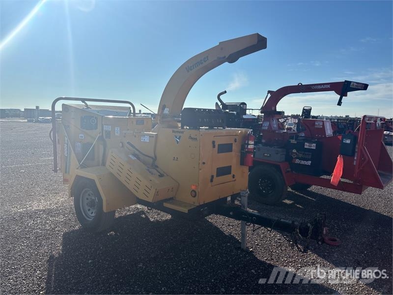 Vermeer BC1000XL Tow-Behind Wood Chipper ウッドチッパー
