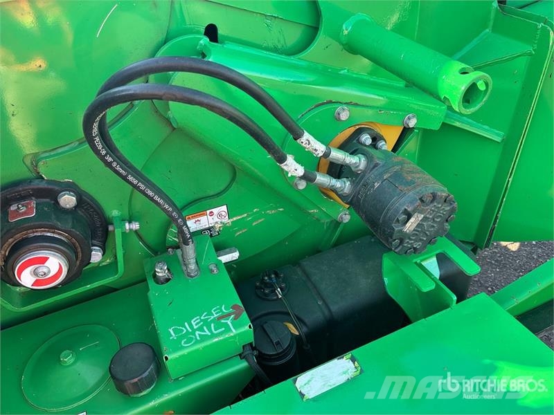 Vermeer BC1000XL Tow-Behind Wood Chipper Flishuggere / neddelere