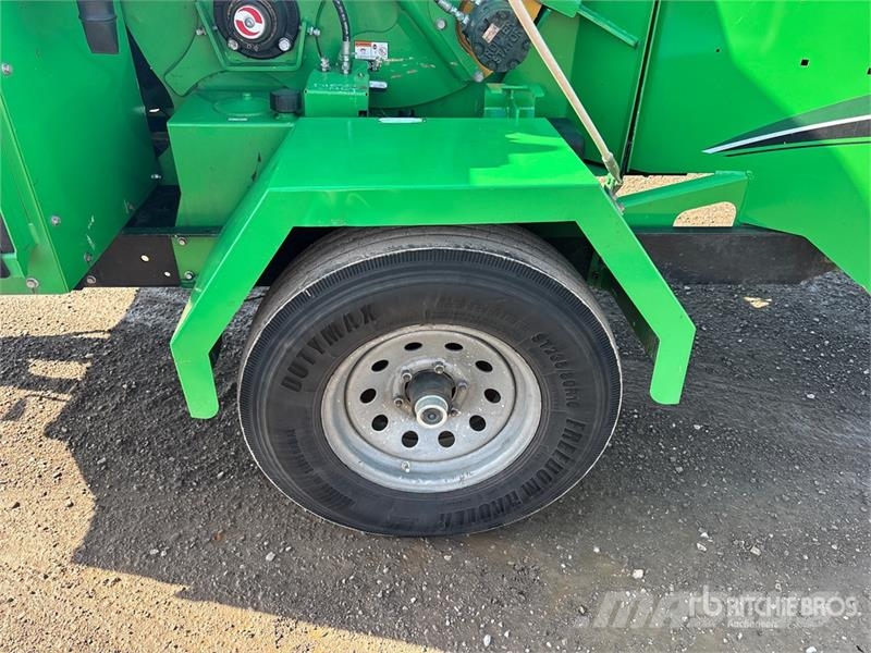 Vermeer BC1000XL Tow-Behind Wood Chipper Flishuggere / neddelere