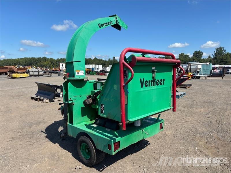 Vermeer BC600 Tow-Behind Wood Chipper Broyeur de végétaux