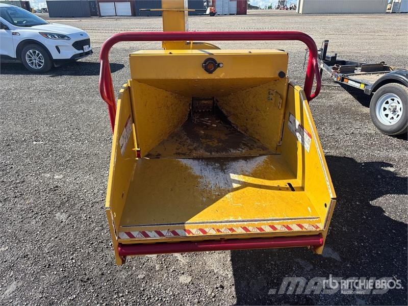 Vermeer BC700XL Tow-Behind Wood Chipper Flishuggere / neddelere