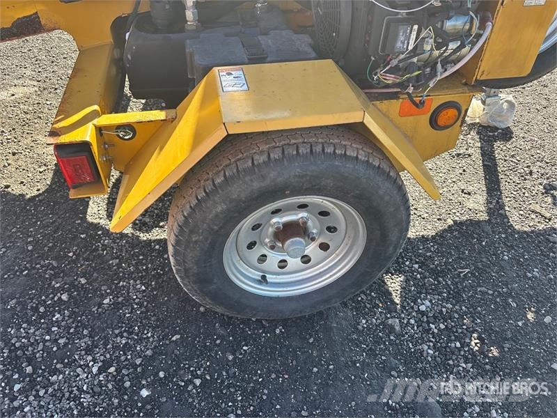 Vermeer BC700XL Tow-Behind Wood Chipper Flishuggere / neddelere