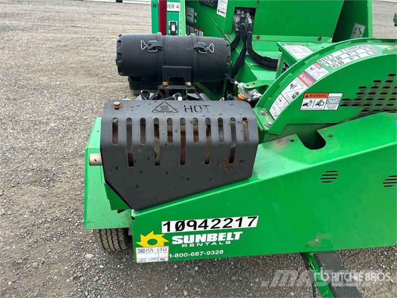Vermeer BC700XL Tow-Behind Wood Chipper Drobilice drva / čiperi