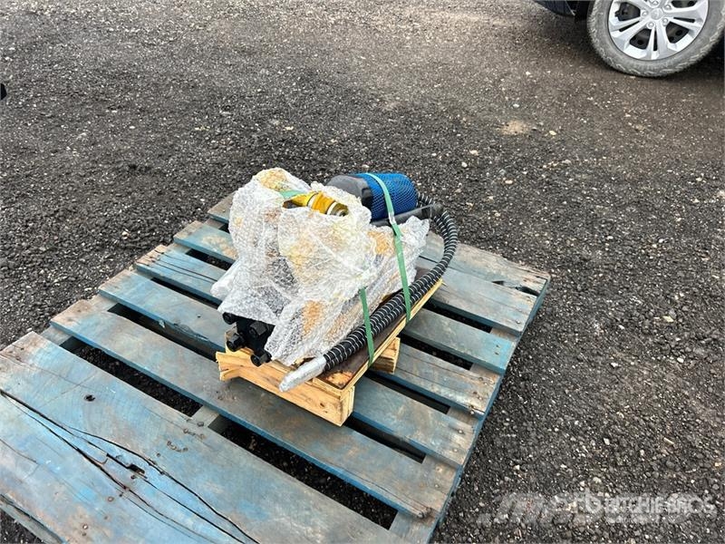 Vicsec VCH35 Hydraulic Breaker (Unused) Fejtőgépek