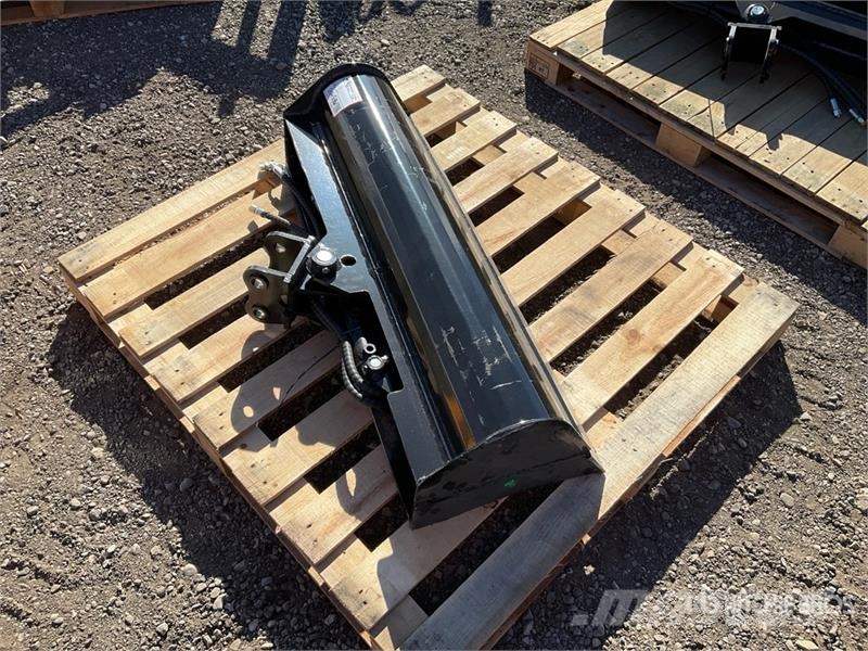 Vicsec VCT1000 40 in Hydraulic Tilting Excavator Bucket ( Cucharones