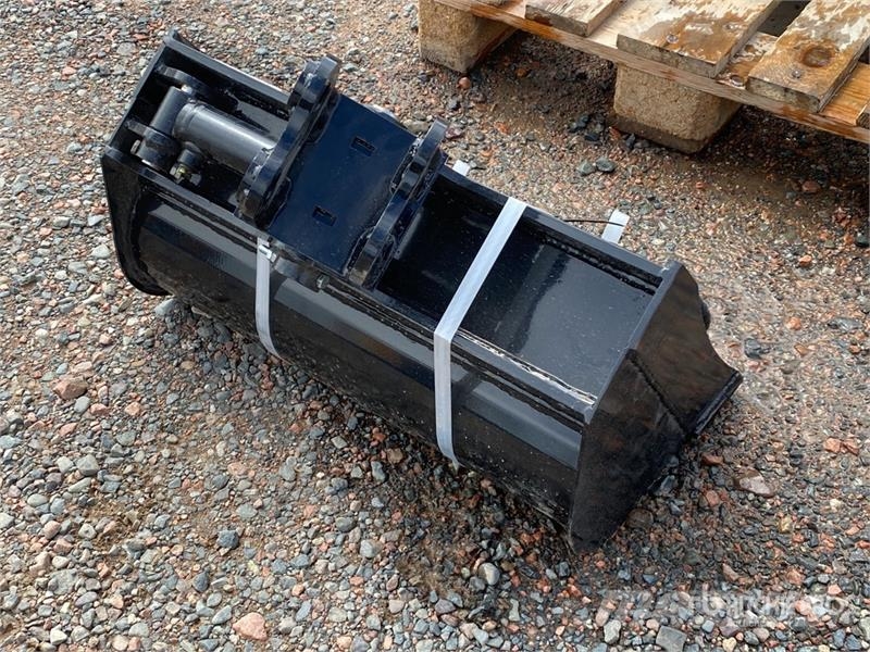 Vicsec VCT600 24 in Tilting Excavator Bucket (Unused) Cucharones