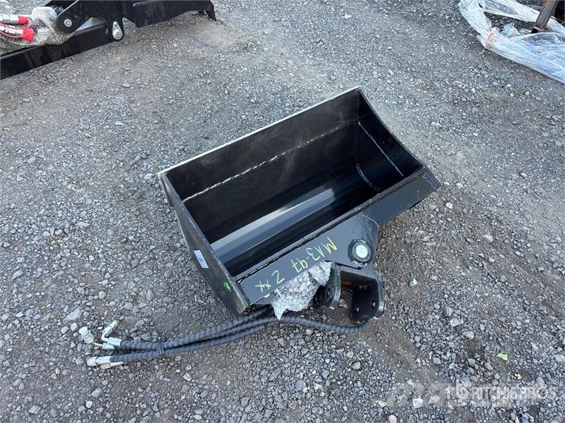 Vicsec VCT600 24 in Tilting Excavator Bucket (Unused) دلاء