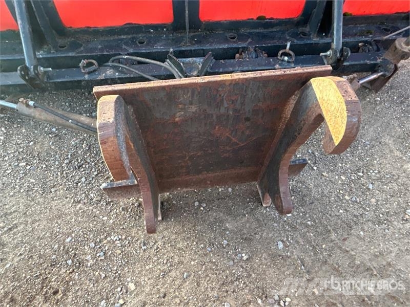  Viking-Cives 11 ft Snow Plow Снігоочищувальні ножі та плуги