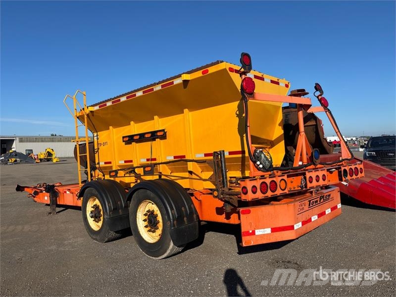 Viking-Cives Tow-Plow VCL TP26 T/A Snow Plow Sprea Lauksaimniecība- Citi