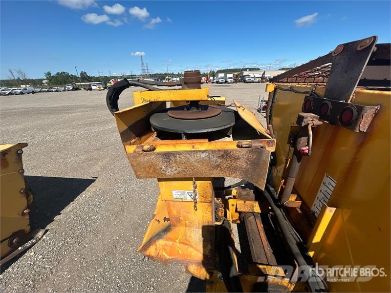 Viking VPS-11 Salt Spreader Zand- en zoutstrooimachines