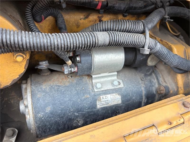 Vohl DV904-400T 7 ft 7 in Snow Blower Dezapezitoare