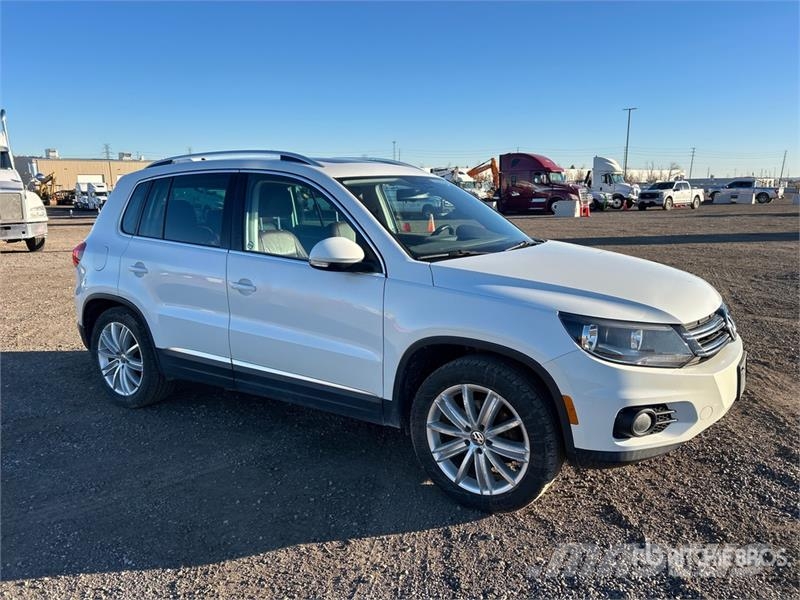 Volkswagen Tiguan TSI AWD SUV Коли