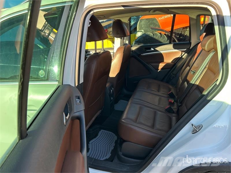 Volkswagen Tiguan TSI AWD SUV Коли