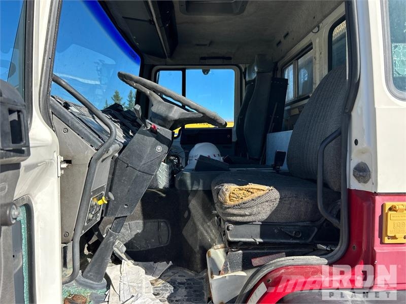 Volvo 4x2 Fire Truck 消防車