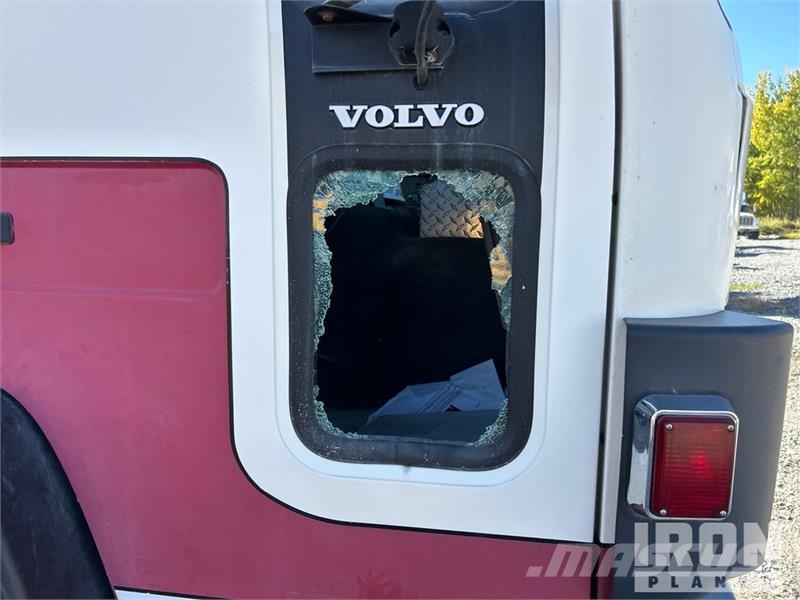 Volvo 4x2 Fire Truck 消防車