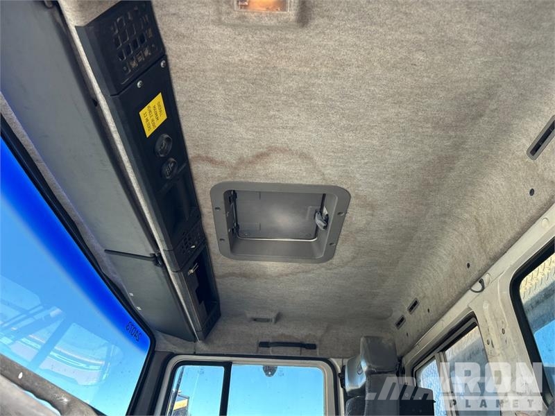Volvo 4x2 Fire Truck 消防車