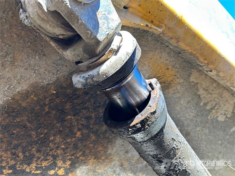 Volvo A25G Dumper - Knickgelenk