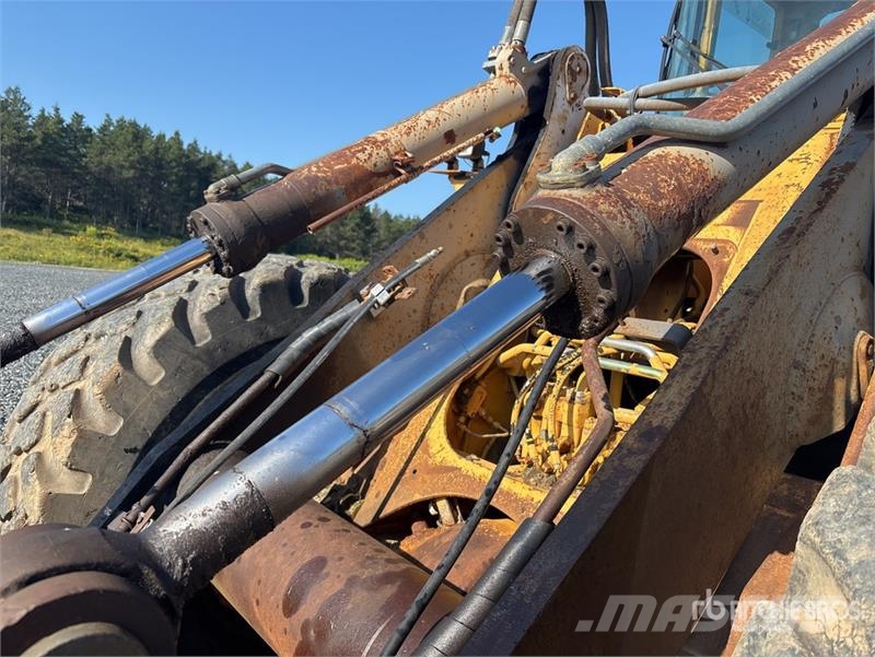 Volvo BM L120 Wheel Loader Tekerlekli yükleyiciler