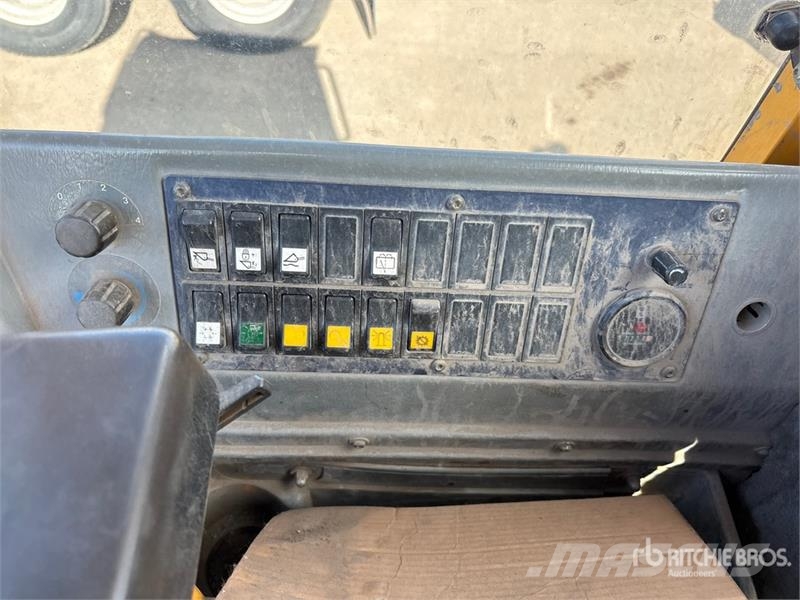 Volvo BM L90C Wheel Loader لوادر بعجل