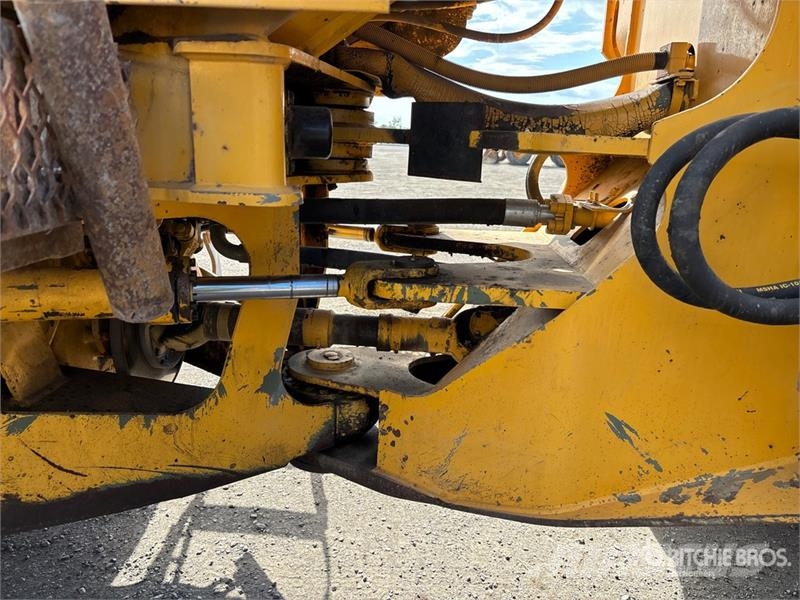 Volvo BM L90C Wheel Loader لوادر بعجل