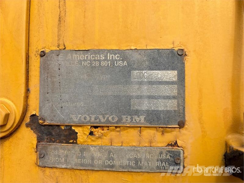 Volvo BM L90C Wheel Loader لوادر بعجل
