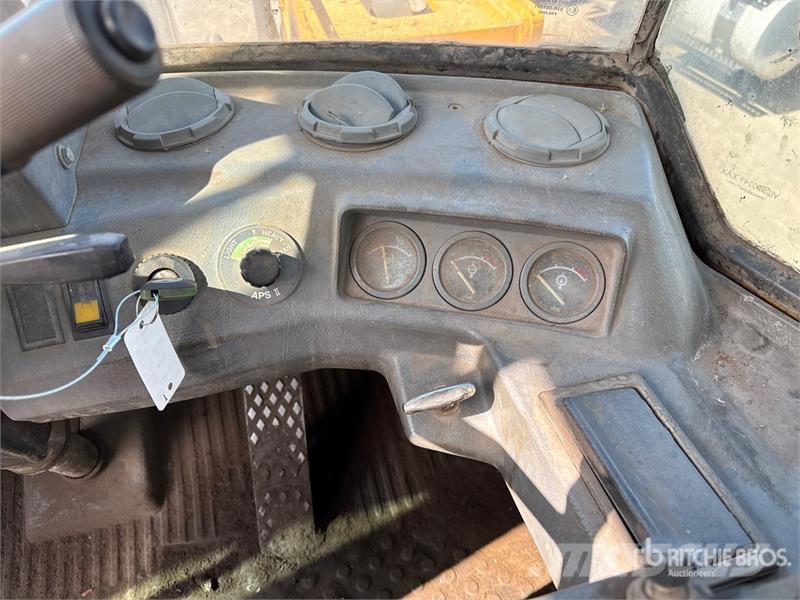 Volvo BM L90C Wheel Loader لوادر بعجل