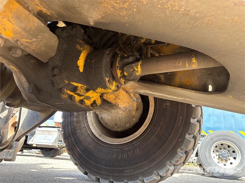 Volvo BM L90C Wheel Loader لوادر بعجل
