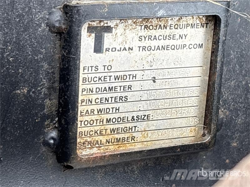 Volvo EC140EL 대형 굴삭기 29톤 이상
