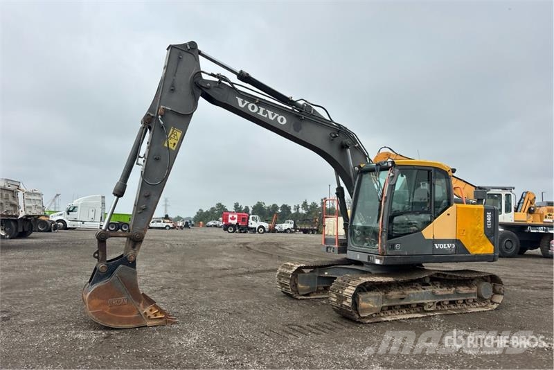 Volvo EC140EL 대형 굴삭기 29톤 이상