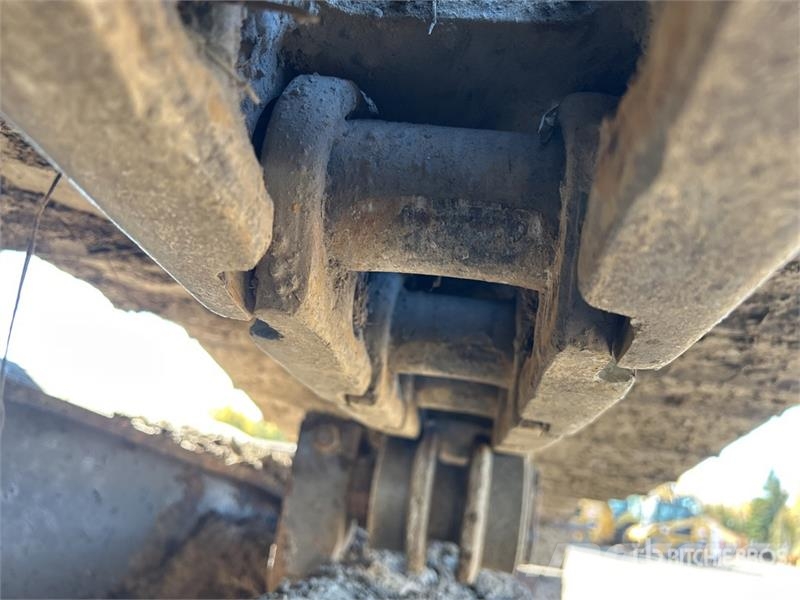 Volvo EC220D Tracked Excavator Gravemaskiner på larvebånd