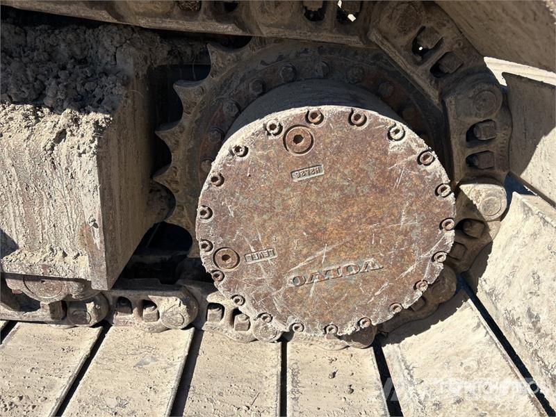 Volvo EC220D Tracked Excavator Gravemaskiner på larvebånd