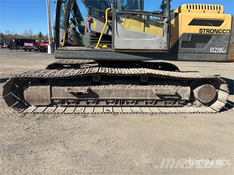 Volvo EC220D Tracked Excavator Gravemaskiner på larvebånd