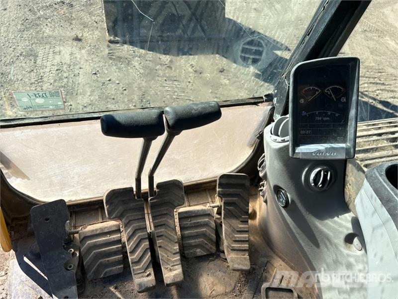 Volvo EC220DL Tracked Excavator Bageri gusjeničari
