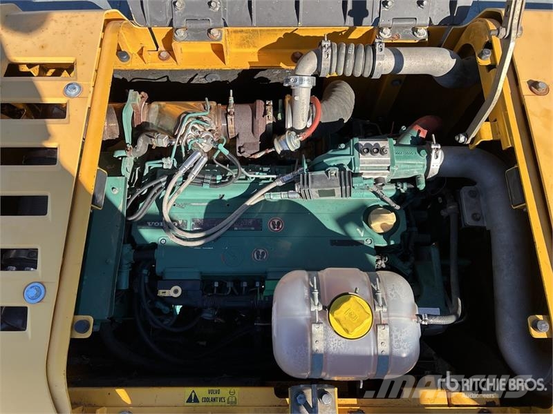 Volvo EC220DL Tracked Excavator Bageri gusjeničari