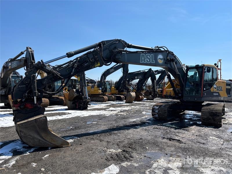Volvo EC220EL Tracked Excavator Raupenbagger