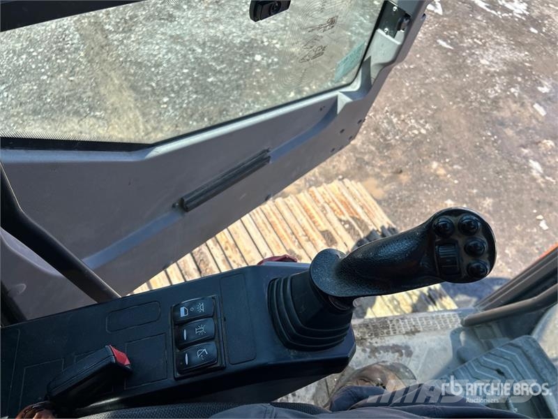 Volvo EC220EL Tracked Excavator Raupenbagger