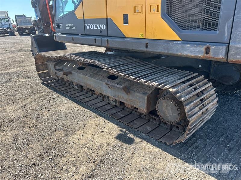 Volvo EC220EL Tracked Excavator Beltegraver