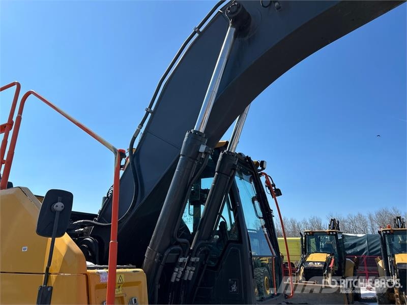 Volvo EC220EL Tracked Excavator Raupenbagger