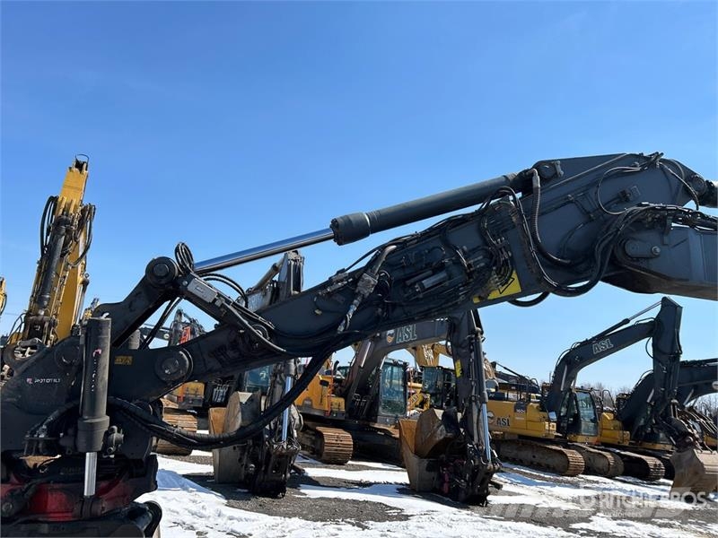 Volvo EC220EL Tracked Excavator Raupenbagger